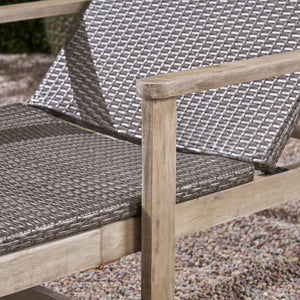 The Solgräns™ Adjustable Acacia Chaise Lounge