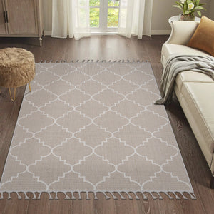 Guros Collection 4' x 6' Area Rug