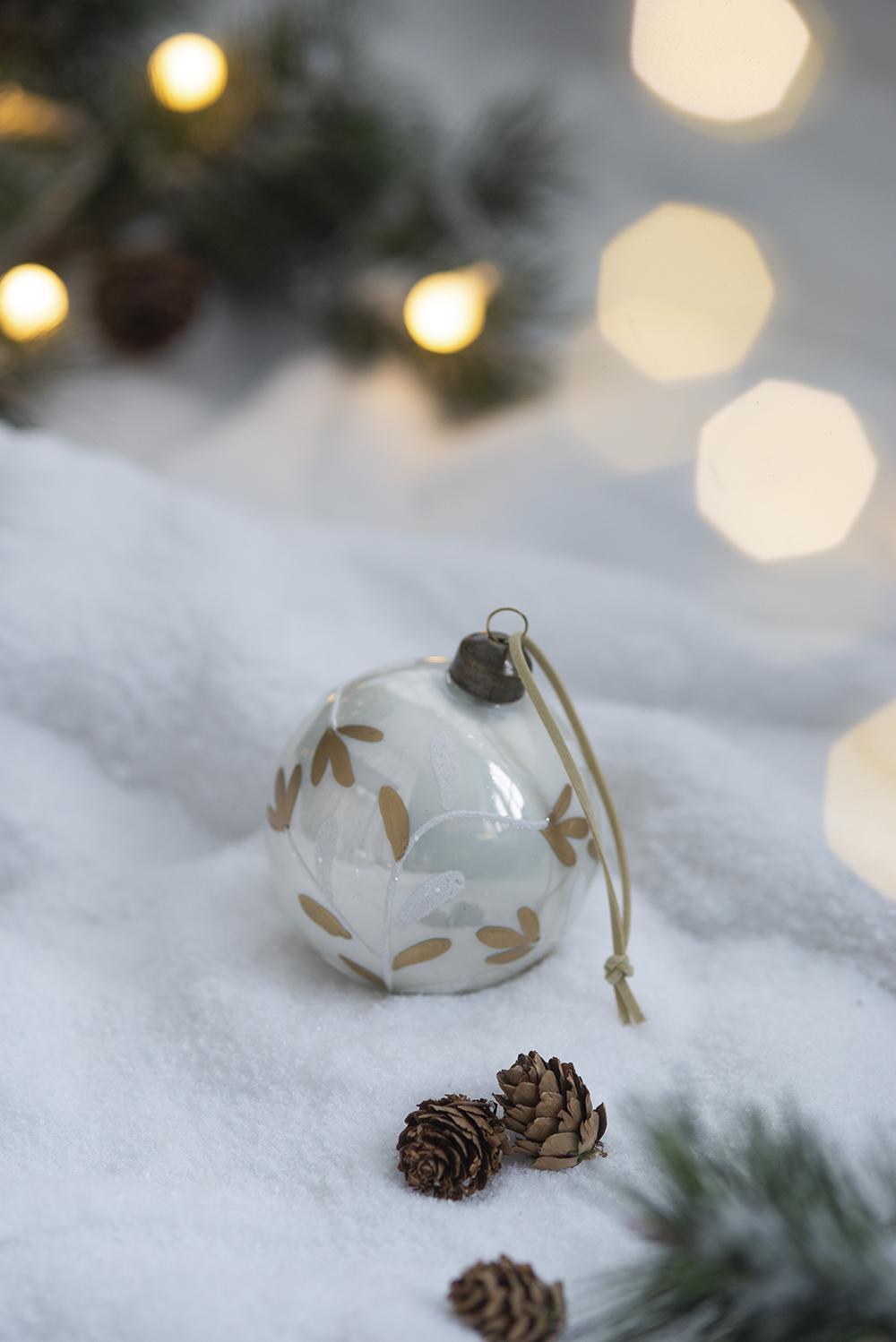 Christmas Ball Ornaments, Ball Christmas Tree Ornaments For Holiday Party Decorations