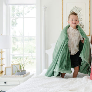 Lush Toddler Blankets by Saranoni