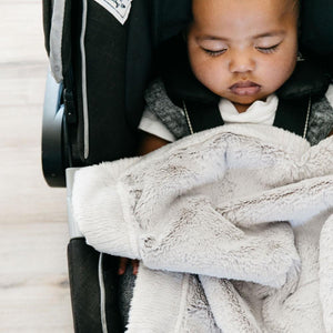 Lush Mini Blankets by Saranoni