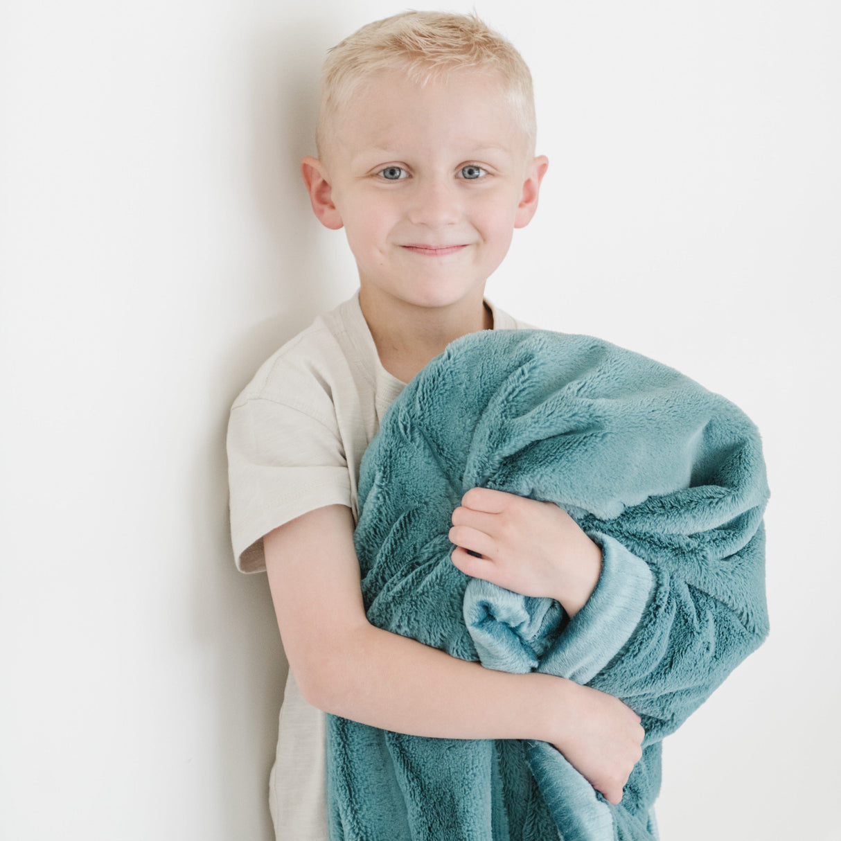 Lush Toddler Blankets by Saranoni