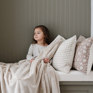Lush Toddler Blankets by Saranoni