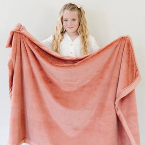 Lush Toddler Blankets by Saranoni