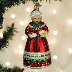 Mrs.-Claus-Ornament-