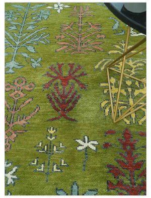 Tree Green, Silver, Maroon Hand Knotted 8x10 wool Area Rug