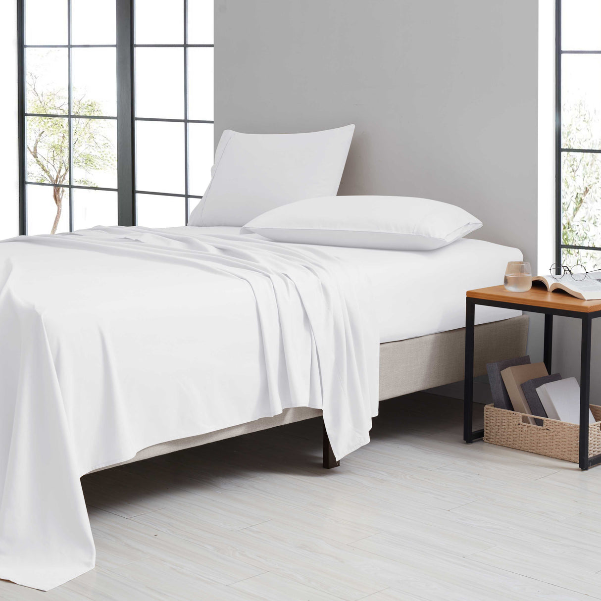 Bamboo 1800 Thread Count 4 Piece Luxury Solid Sheet Set. - Bed Bath Fashions