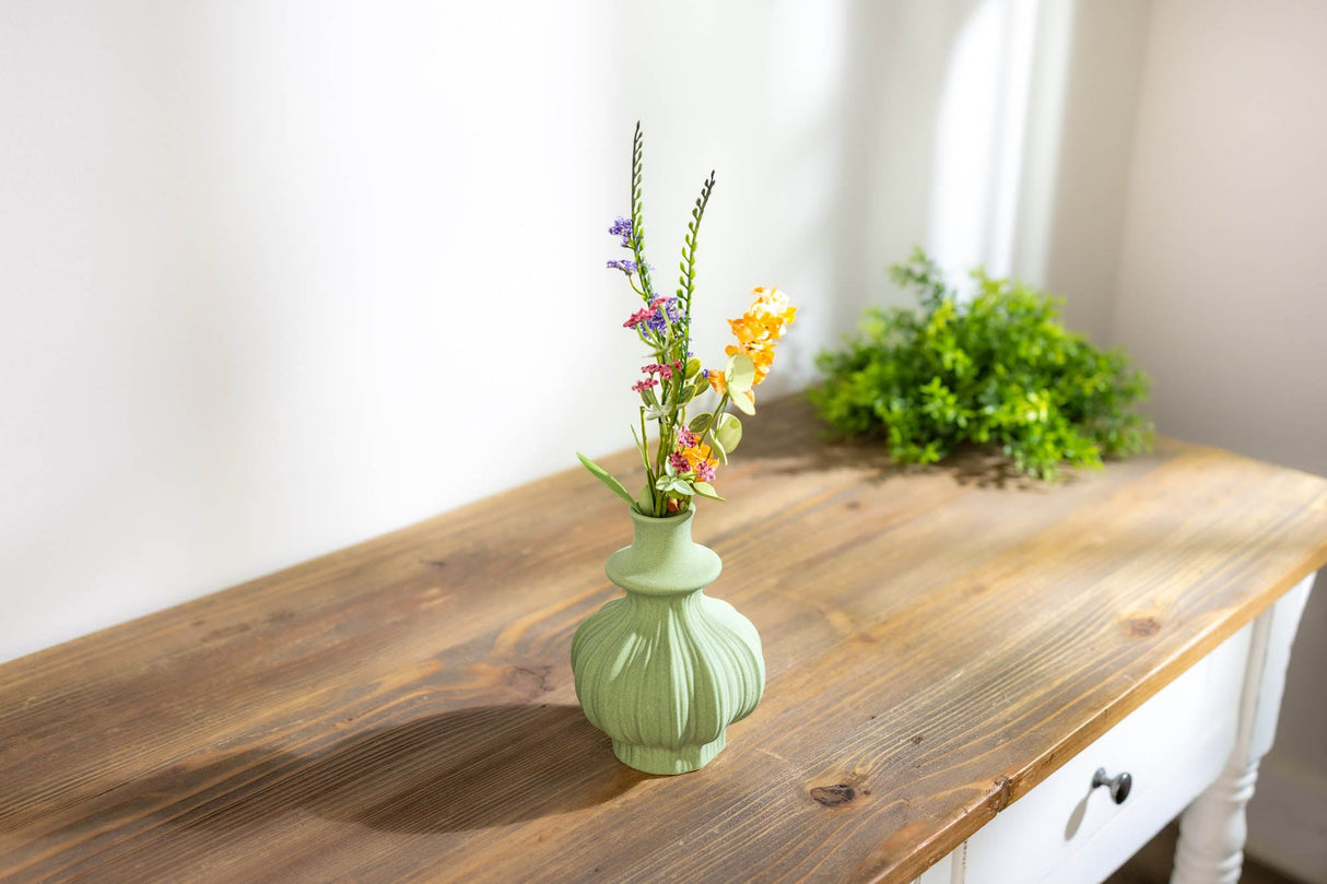 Ribbed Stoneware Bottle Vase (Set of 4)
