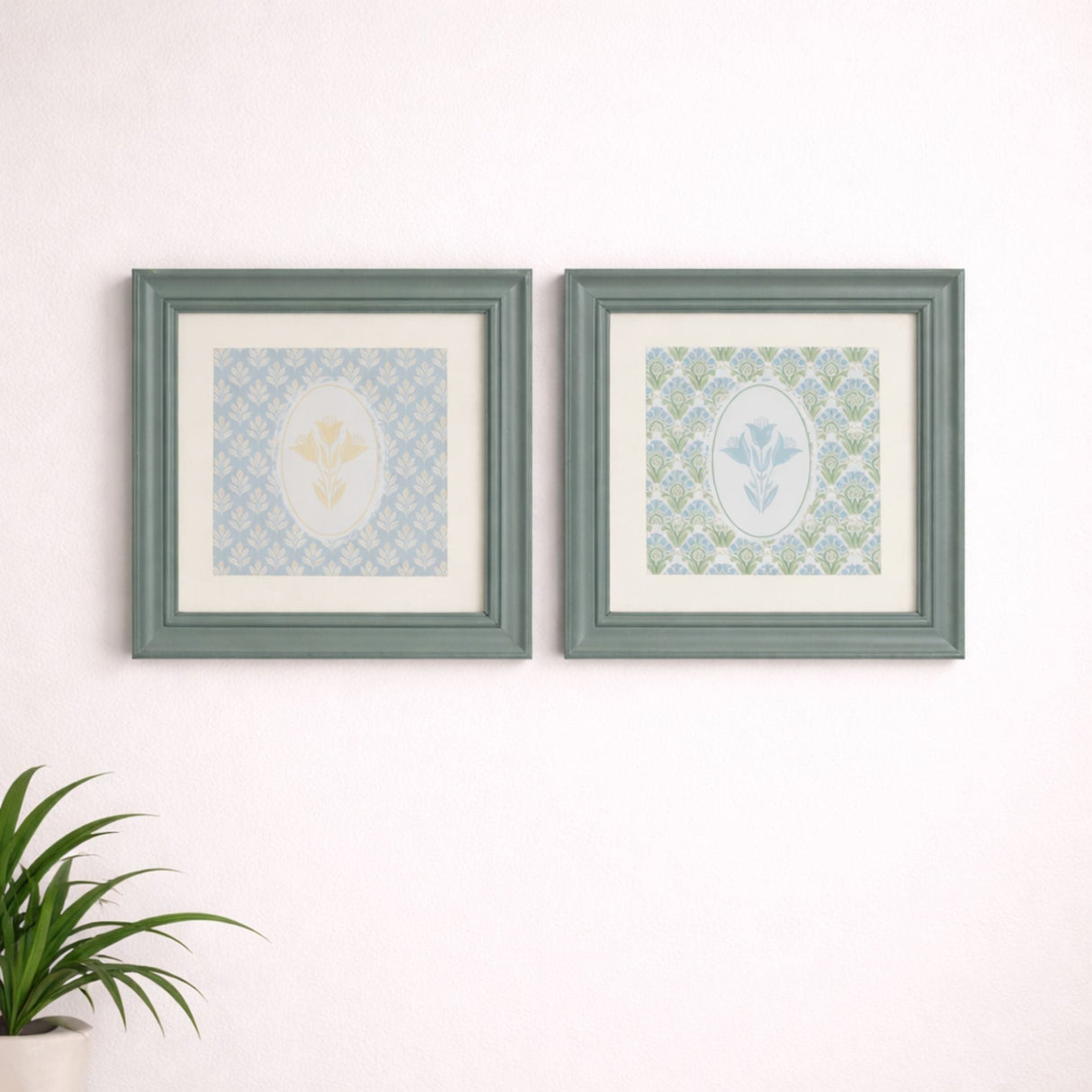 Framed Floral Wall Print (Set of 2)