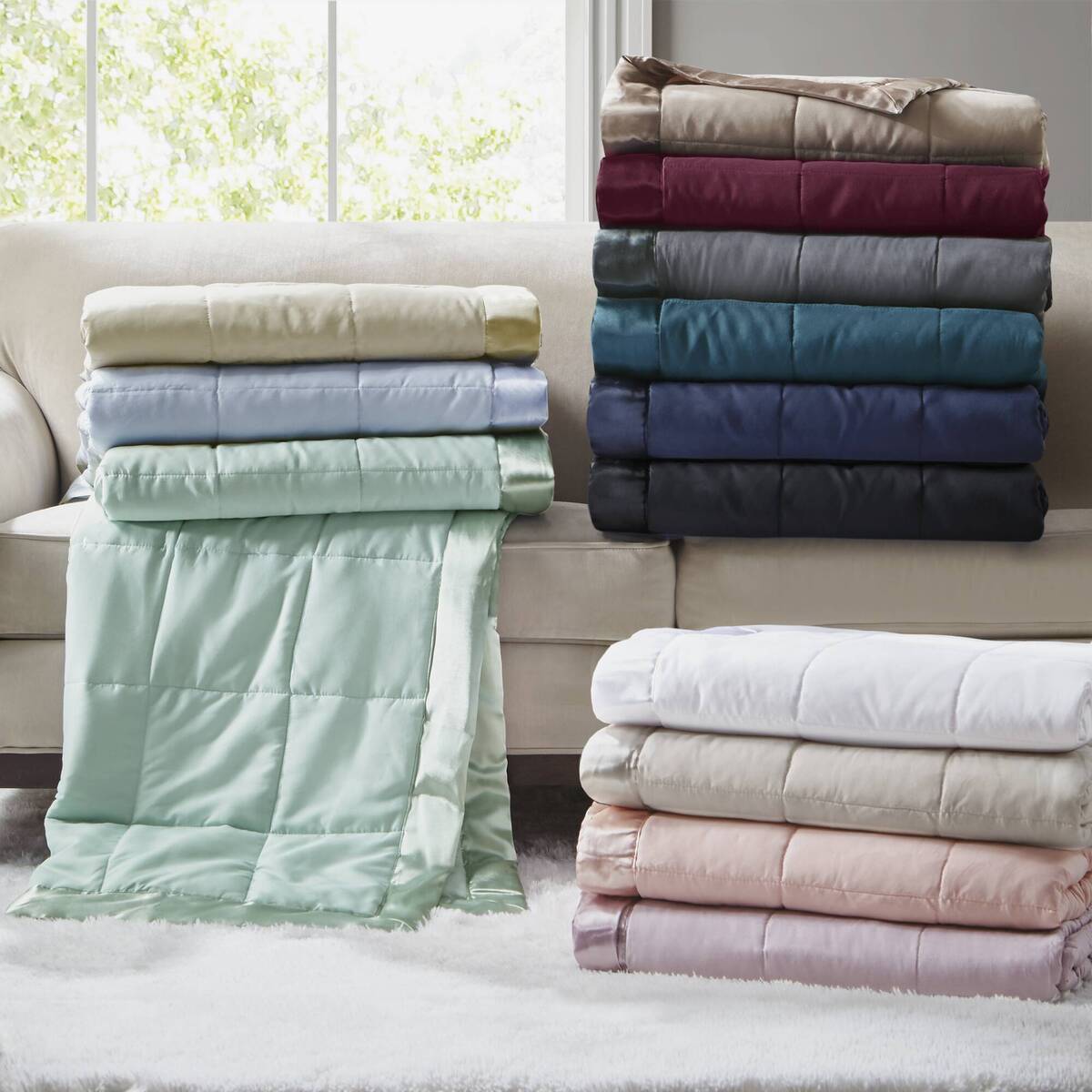 Lightweight Down Alternative Blanket with Satin Trim