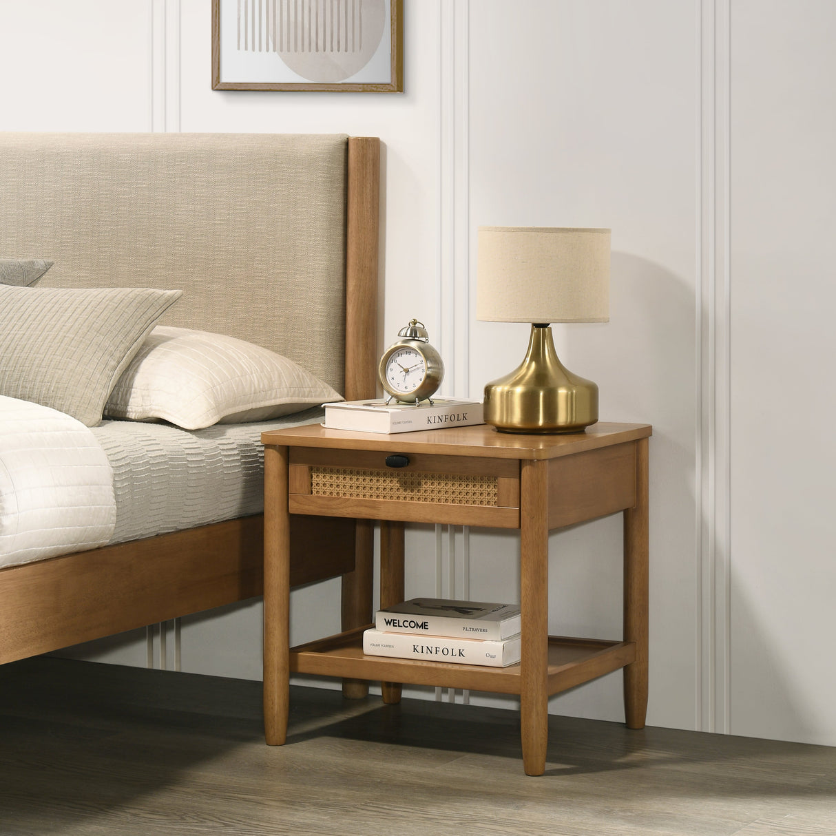 Vichy 6-Piece Rubberwood Queen Bedroom Set