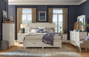 Willowbrook - Drawer Chest - Egg Shell White With Slight Rub Through