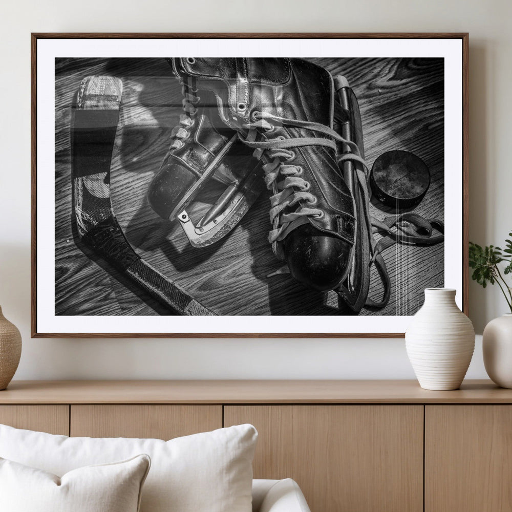 Old Pair of Mens Skates Wall Art Canvas, Men Skates Wall Art
