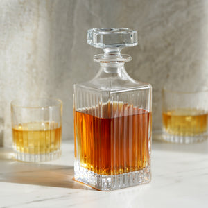 Reserve-Milo-Crystal-Liquor-Decanter-By-Viski-Decanters