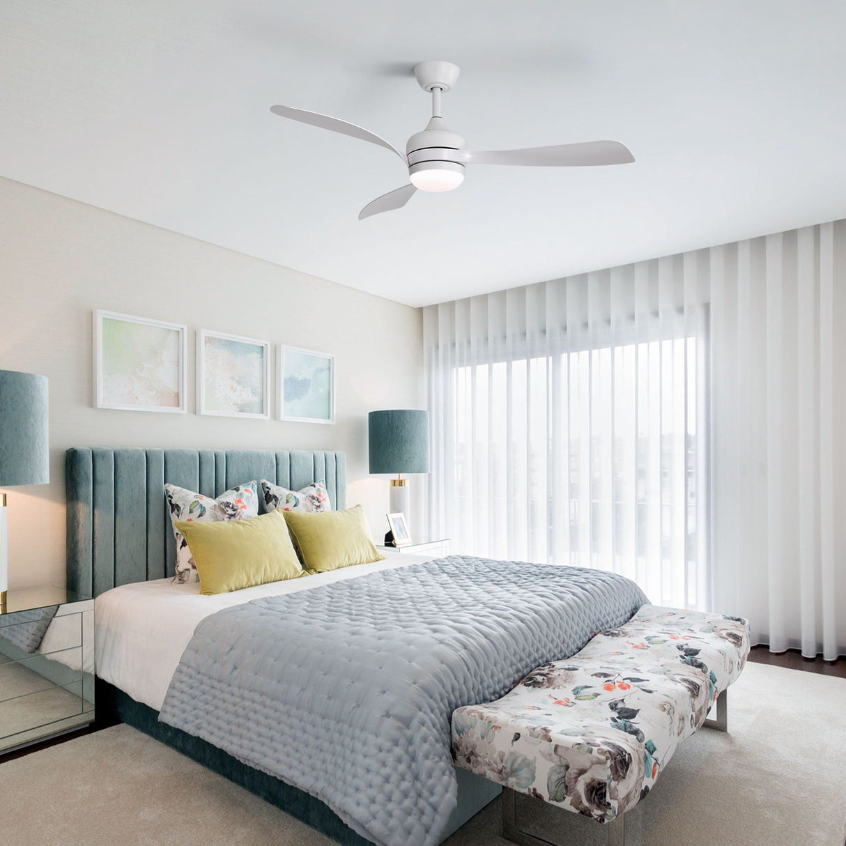 Ceiling Fan With 3 Blades, Remote Control, Reversible DC Motor