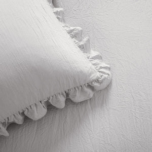 Allison Ruffle Skirt Bedspread Set