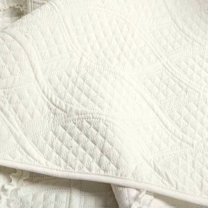 Avon Textured Ruffle Quilt 3 Piece Set