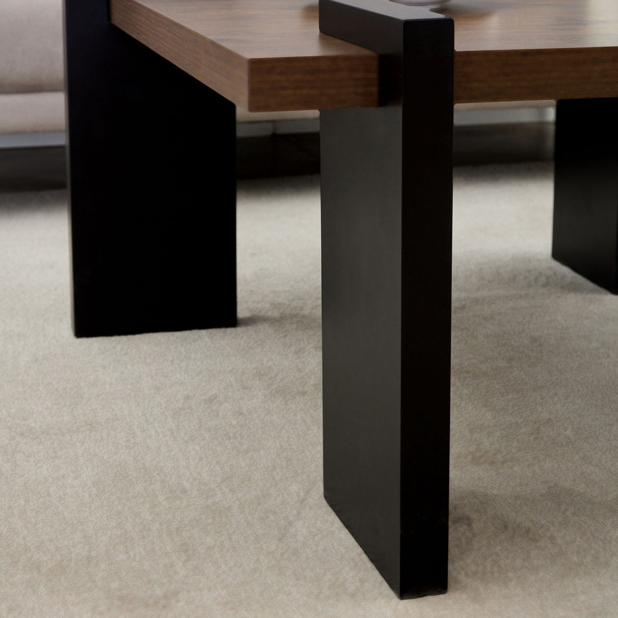 High Quality Coffee Table For Modern Minimalist Living Rooms