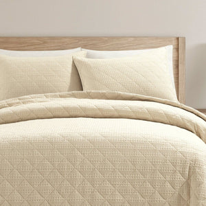Haniya Solid Waffle Woven Cotton Textured Quilt Set