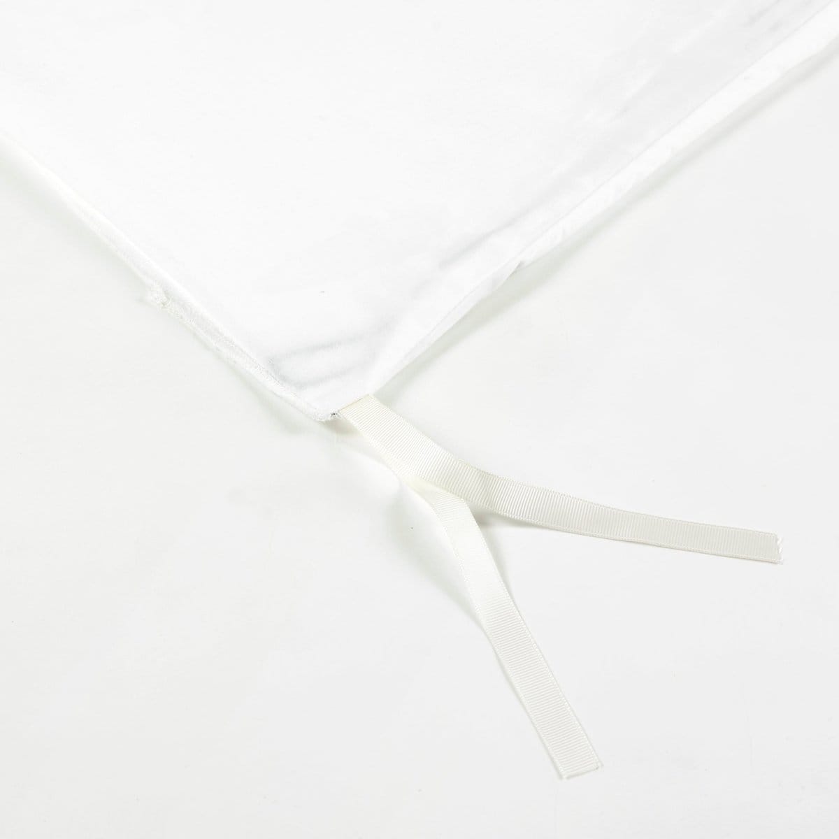 Hampton Double Flange Embroidered Contrast Edge Duvet Cover Set