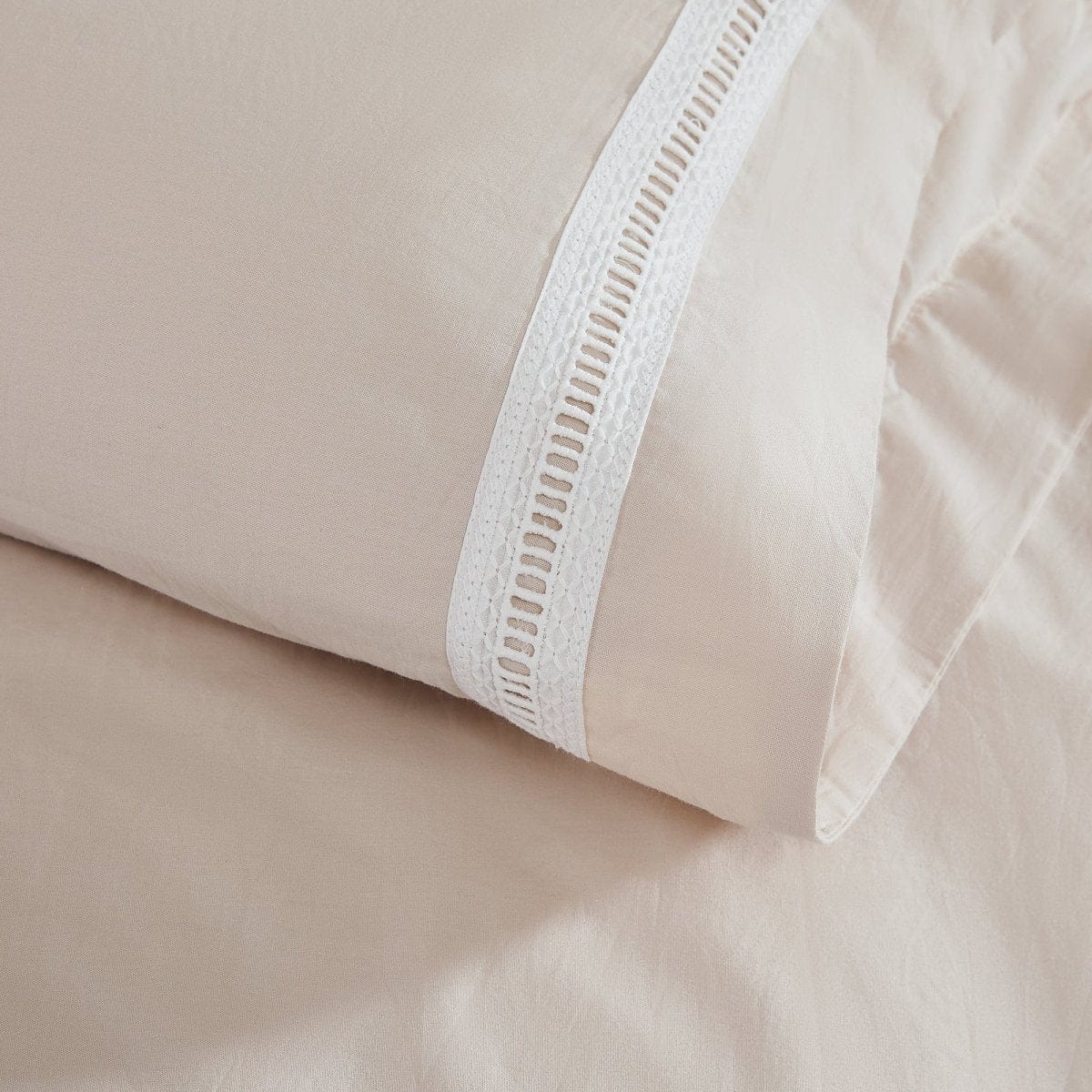 Doris Eyelet Inset Trim Cotton Duvet Cover Set