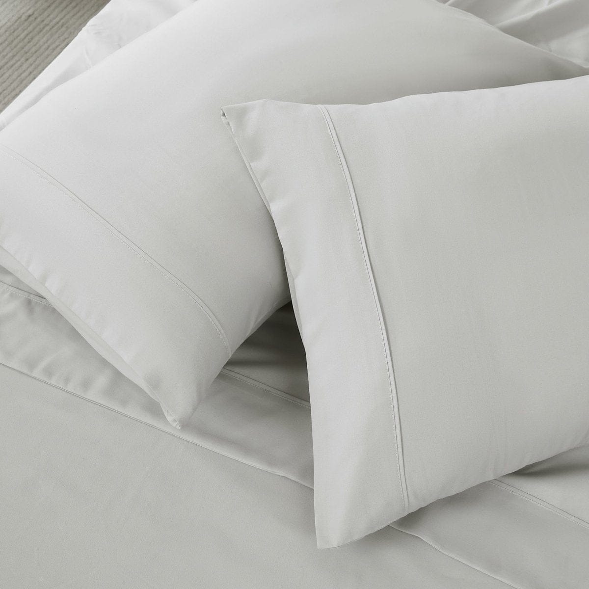 Verona Solid Sheet Set