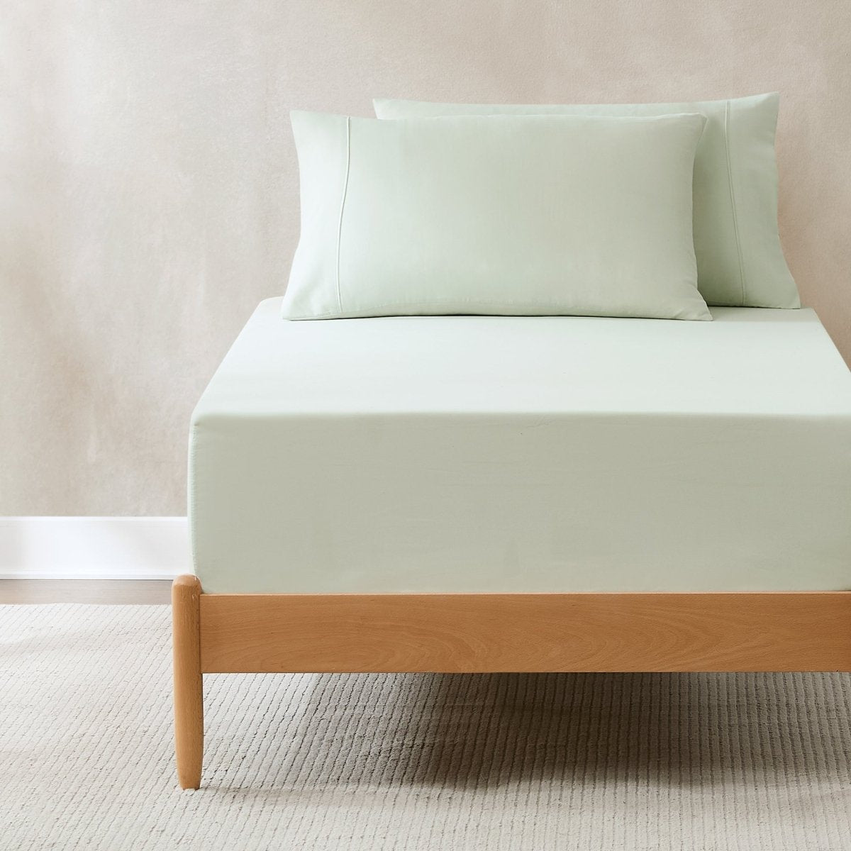 Verona Solid Sheet Set