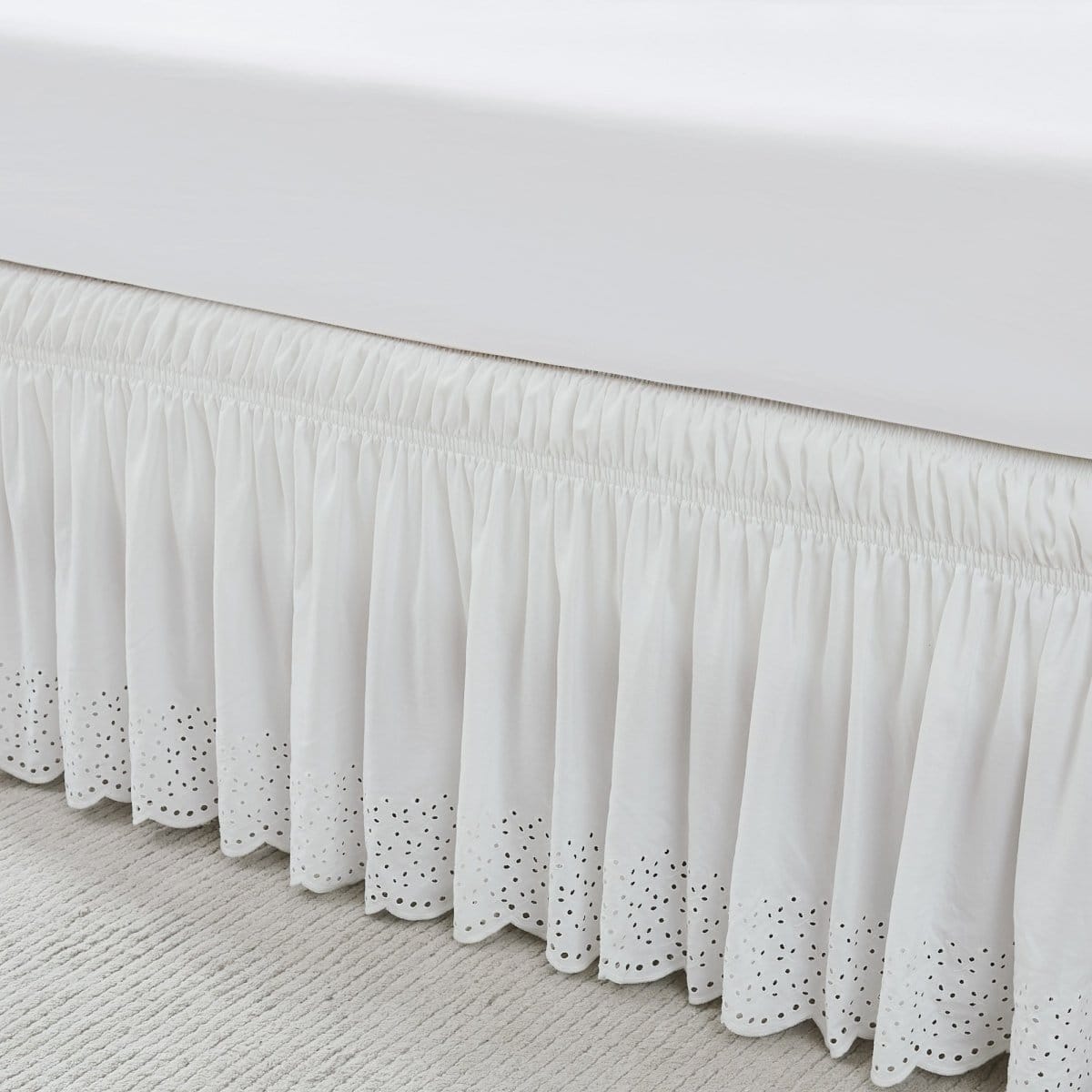 Vintage Eyelet Bed Skirt