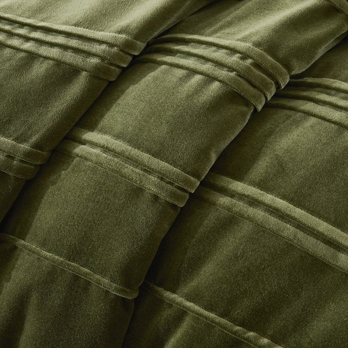 Pleated Groove Velvet Duvet Cover Set