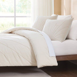 Solar Drift Velvet Comforter Set