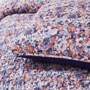 Alicia Camo Floral Cotton Quilt Set