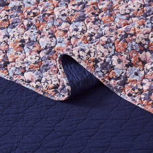 Alicia Camo Floral Cotton Quilt Set