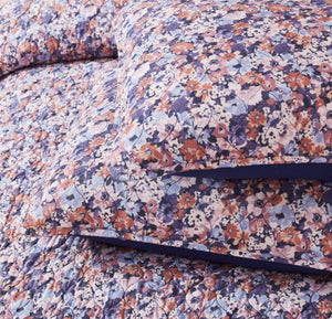 Alicia Camo Floral Cotton Quilt Set