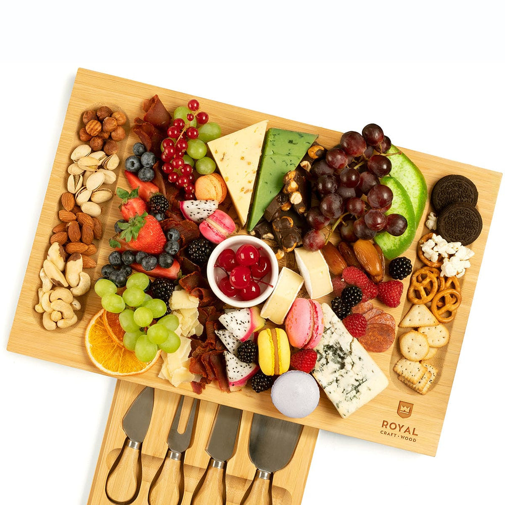 Cheese Board w/knives, 16.5"x11"
