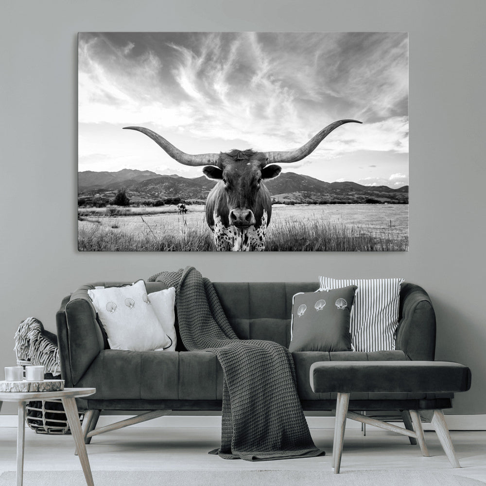 Longhorn Black and White Wall Art – Rustic Western Bull