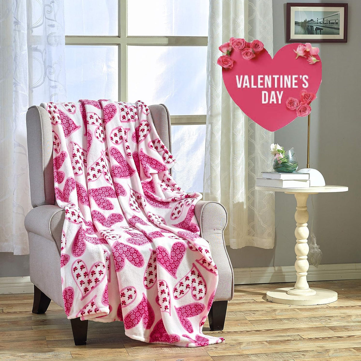 Ultra Plush Mothers Day Valentine's Day Heart-Themed Throw Blanket – S ...