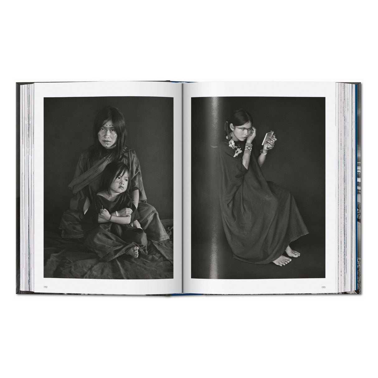 Sebastião Salgado. Amazônia. 45th Ed. (English)