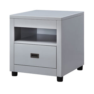 Eleanor - Table