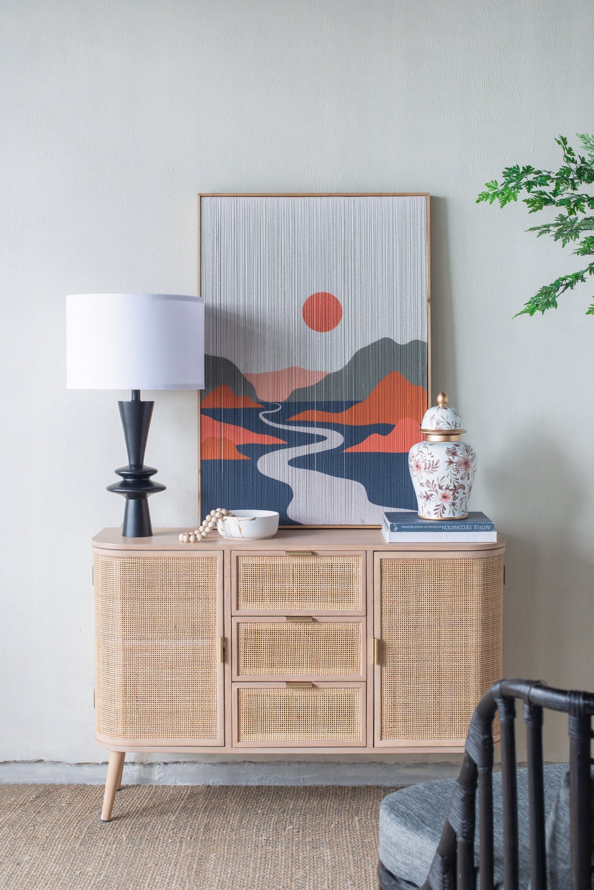 D15x26.7" Table Lamp