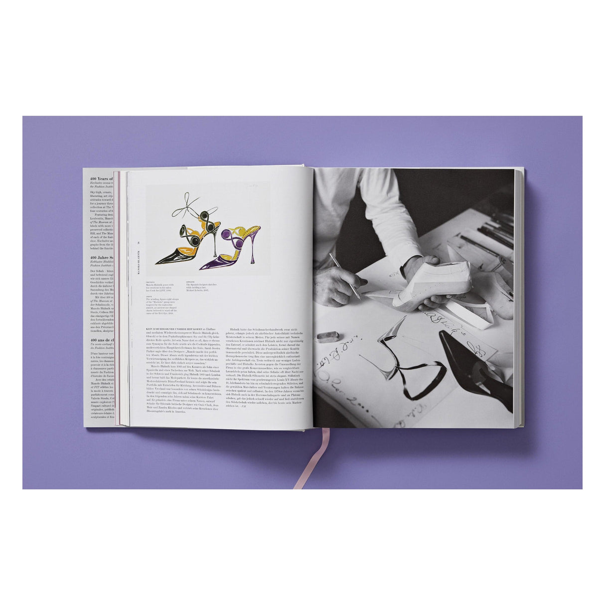 Shoes A–Z. The Collection of The Museum at FIT (German, French, English) (FFE)