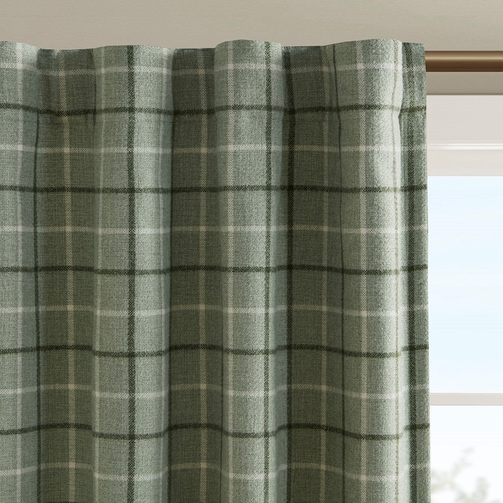 Plaid Rod Pocket and Back Tab Curtain Panel with Fleece Lining Green 50x84'