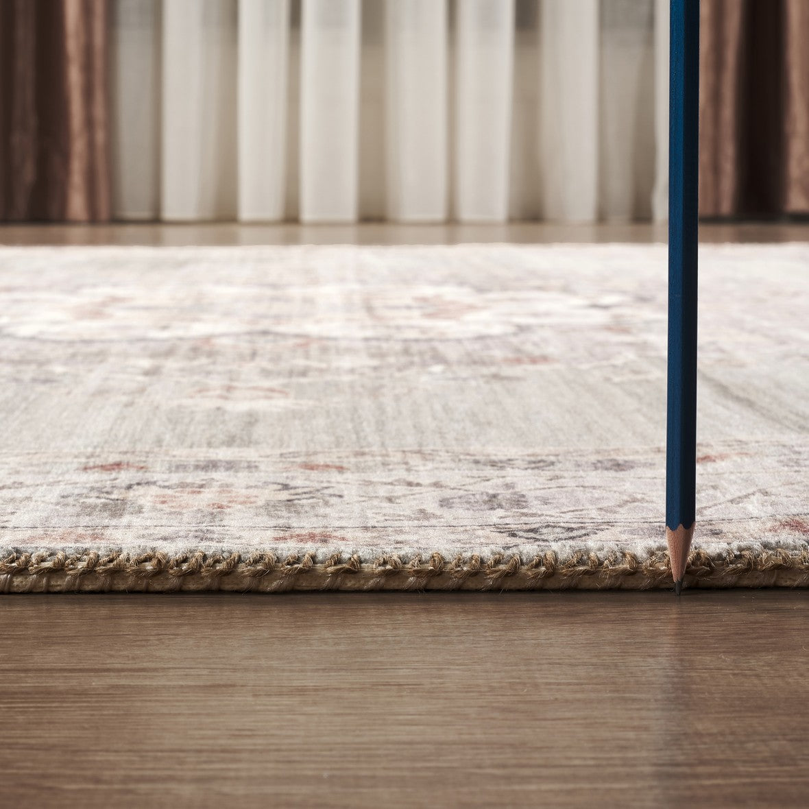 Oxford Collection Area Rug