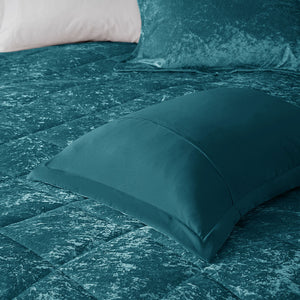 Full/Queen Velvet Comforter Set with Throw Pillow