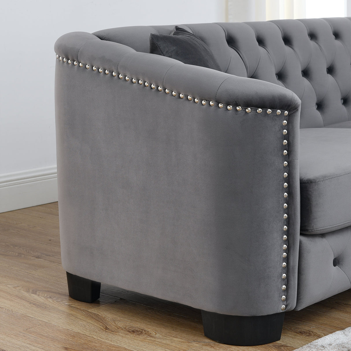59-Inch Modern Chesterfield Velvet Sofa