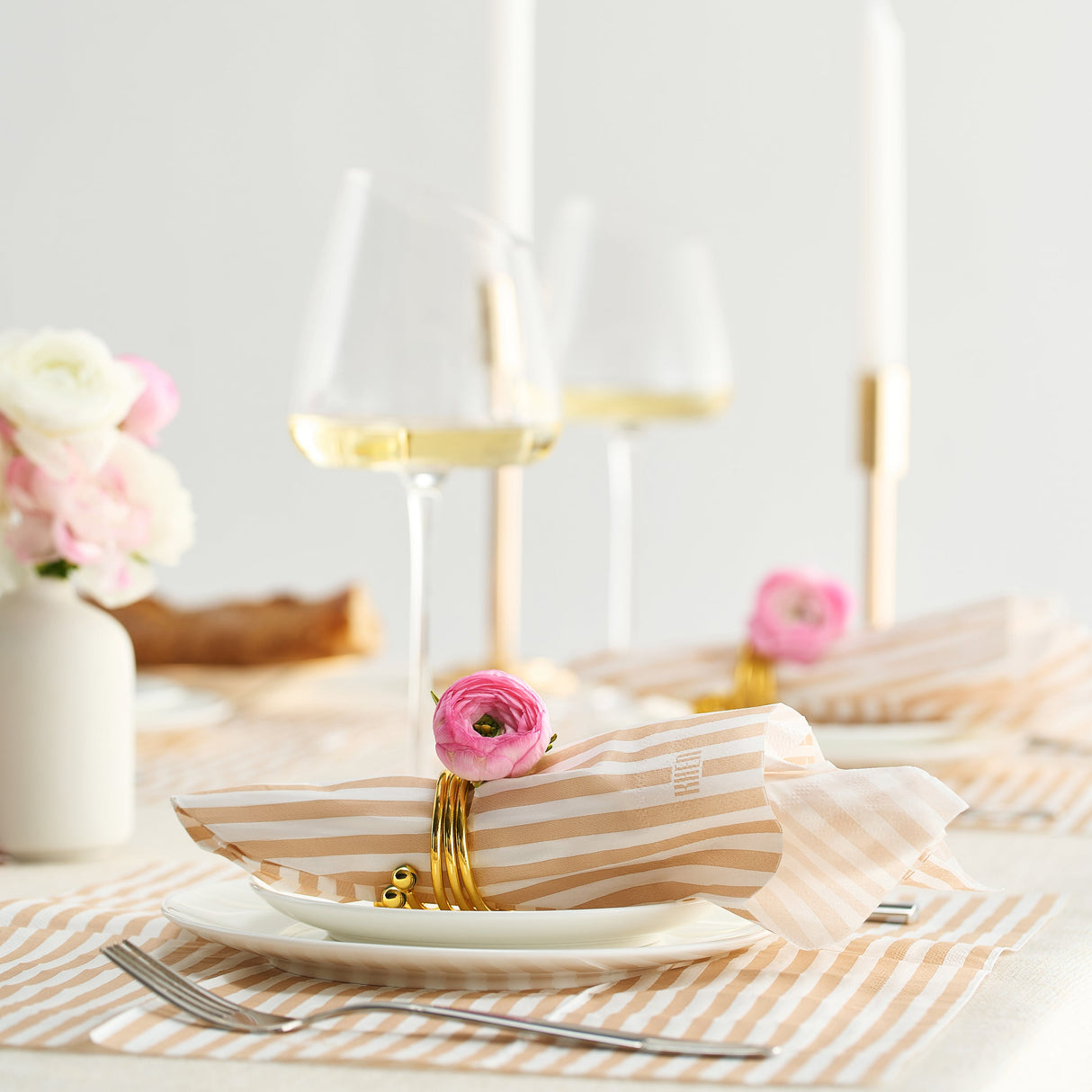 Tonal Striped Disposable Napkin Set in Beige, 100 Pieces
