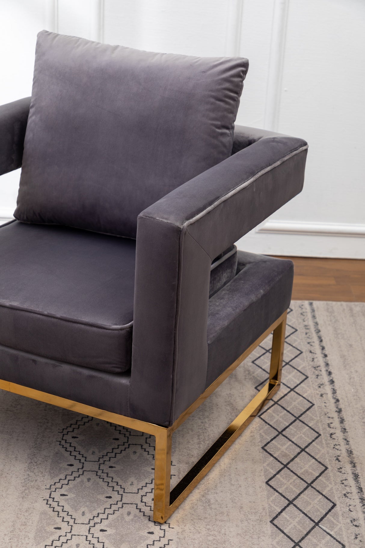 Lenola Contemporary Upholstered Accent Arm Chair