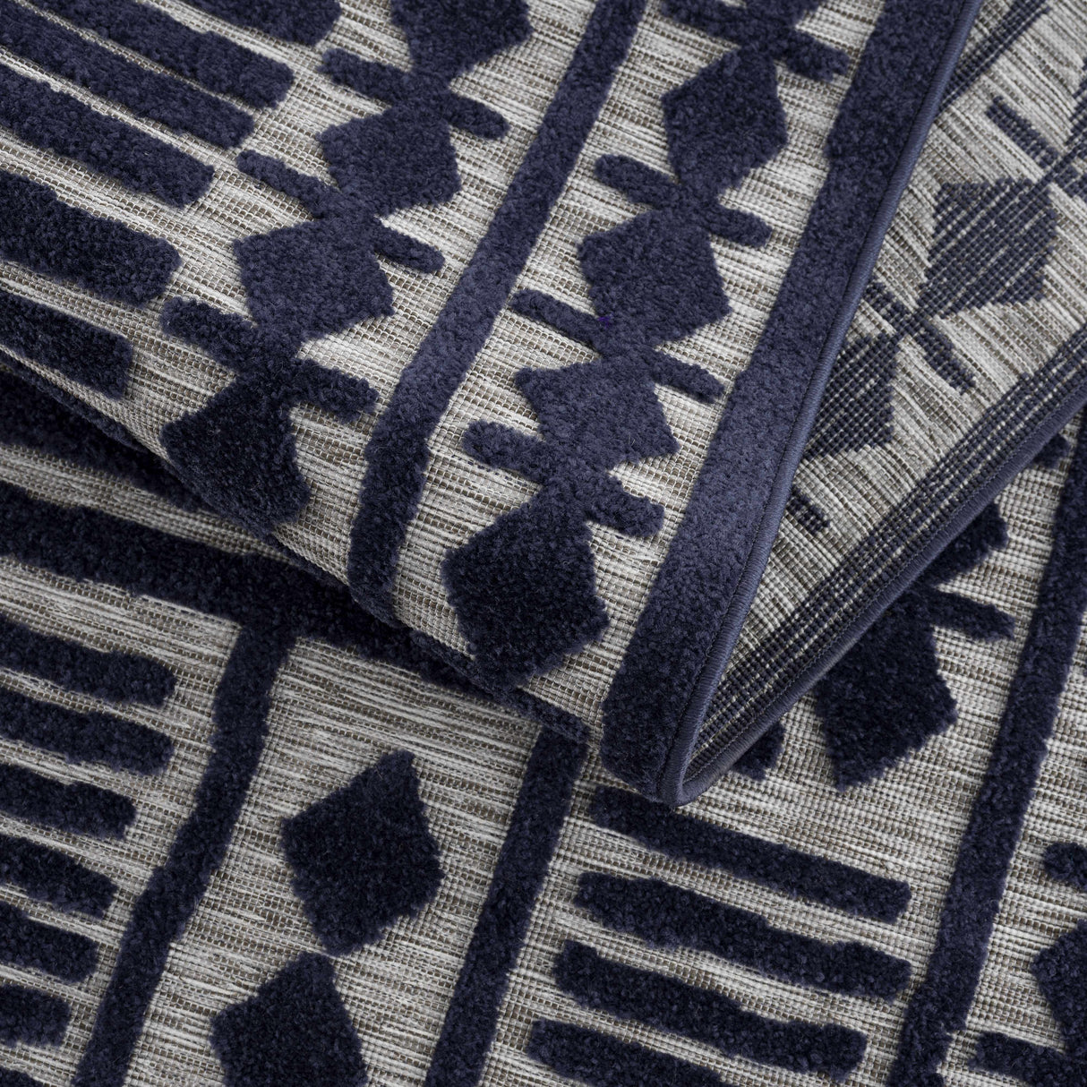 Sillawit 3D Outdoor Area Rug - Clearance