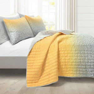 Glitter Ombre Metallic Print Quilt Set With Pillowcases