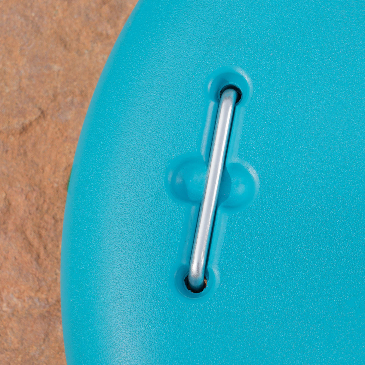 Wheelie umbrella base