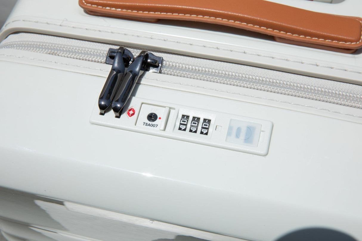 24" Carry on Luggage Lightweight Suitcase TSA Lock USB Port Expandable